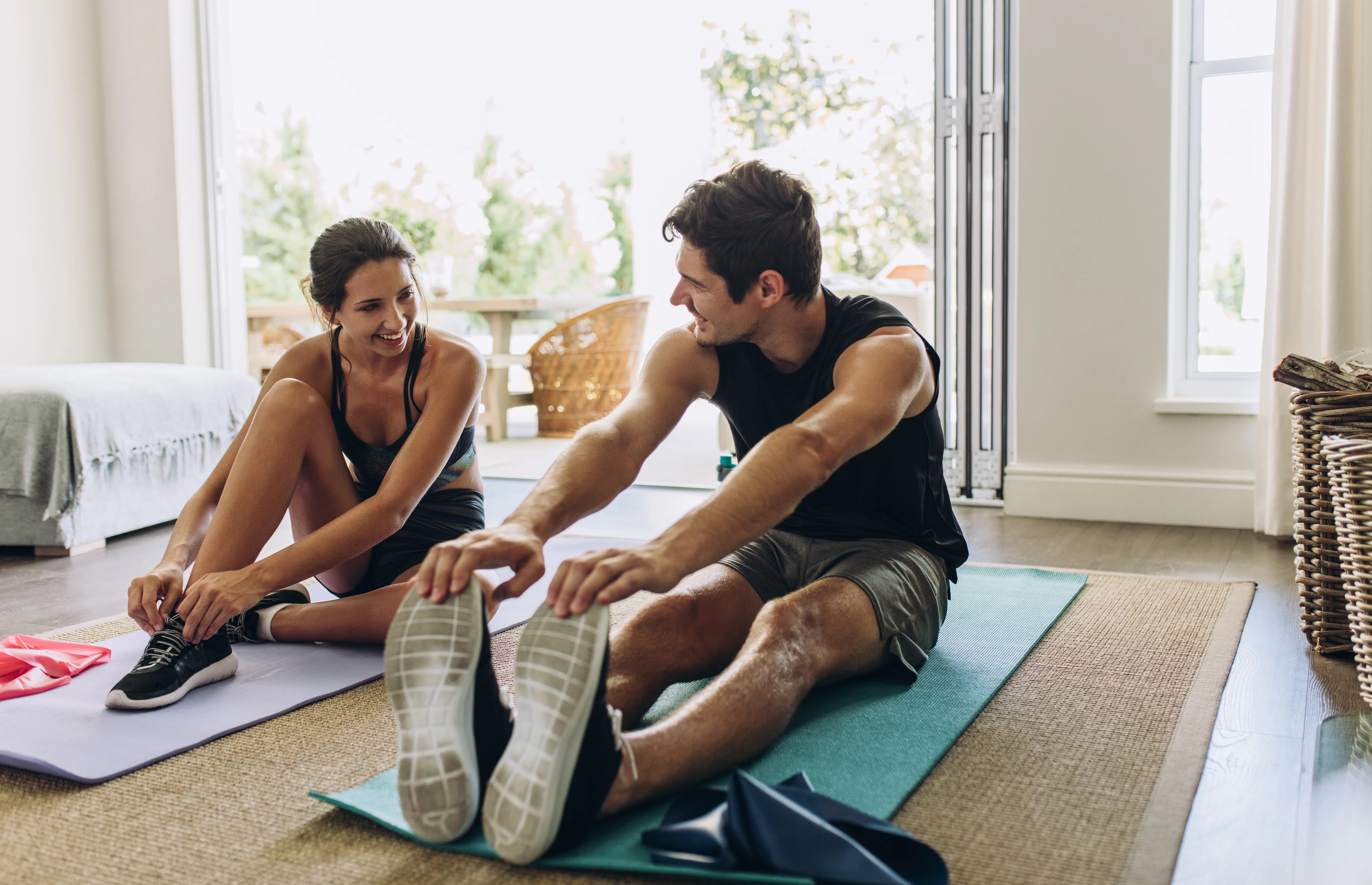 Couple,Exercising,Together.,Man,And,Woman,In,Sports,Wear,Doing